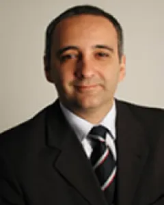 Dr. Cláudio César Grizi Oliva